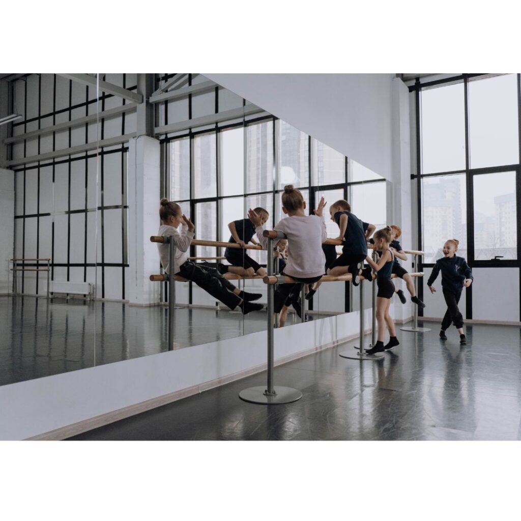 kids training on the bar